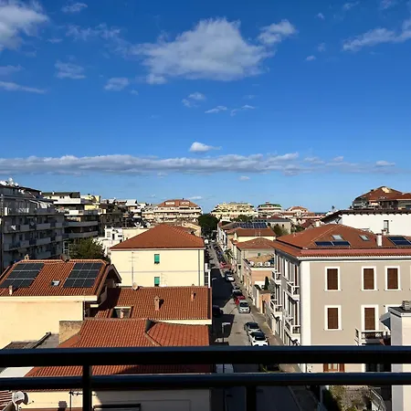 Brandimarte 5 Vicino Al Mare 佩斯卡拉